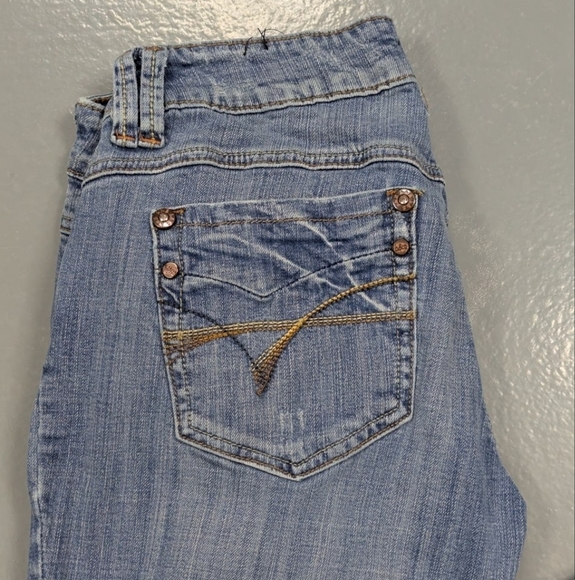 H & G size 11 juniors denim flare jeans - Picture 7 of 16